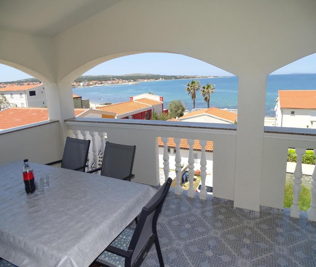 Apartmani David Vir Dış mekan fotoğraf