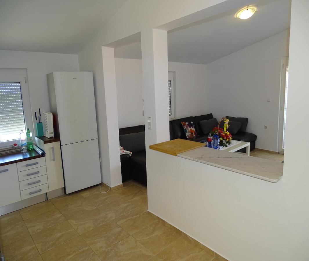 Apartmani David Vir Dış mekan fotoğraf