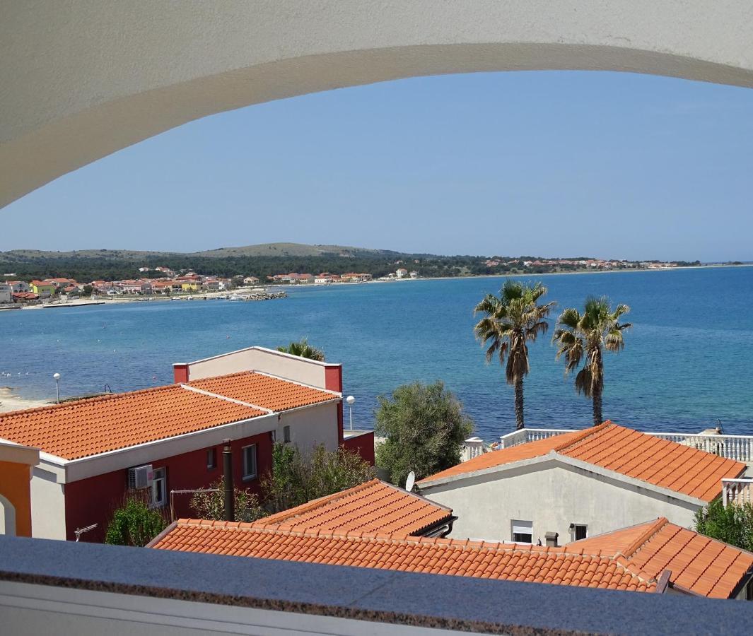 Apartmani David Vir Dış mekan fotoğraf